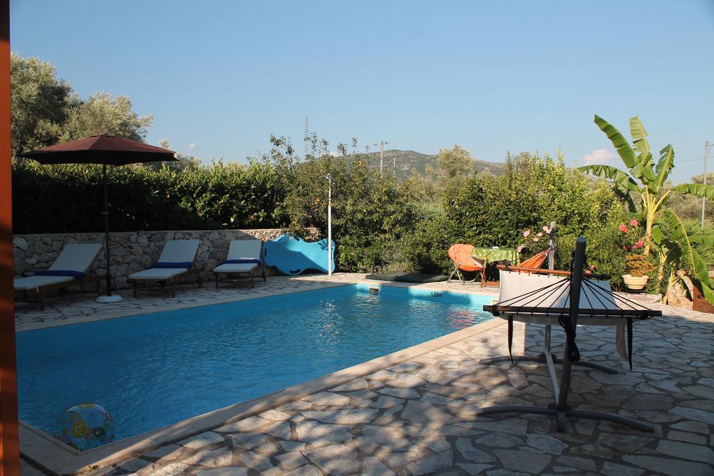 Dioni Villa Сивота Экстерьер фото